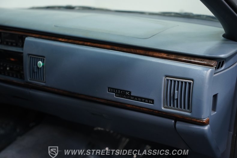 1996 Buick Roadmaster 52
