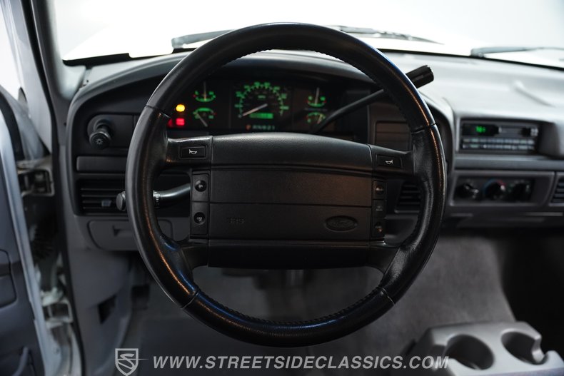 1996 Ford F-150 36
