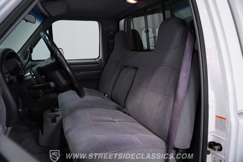 1996 Ford F-150 43