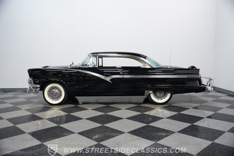 1956 Ford Victoria 2