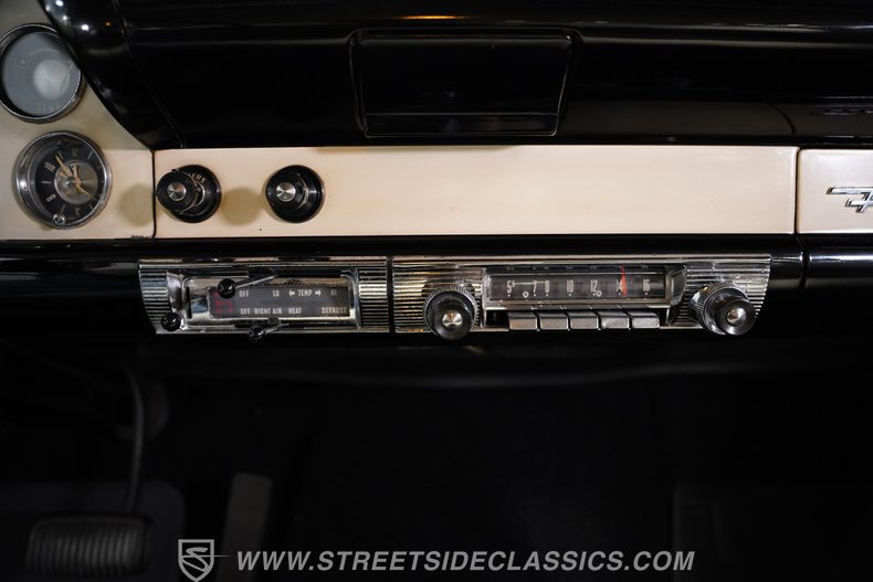 1956 Ford Victoria 40