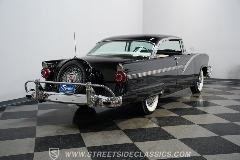 1956 Ford Victoria 12