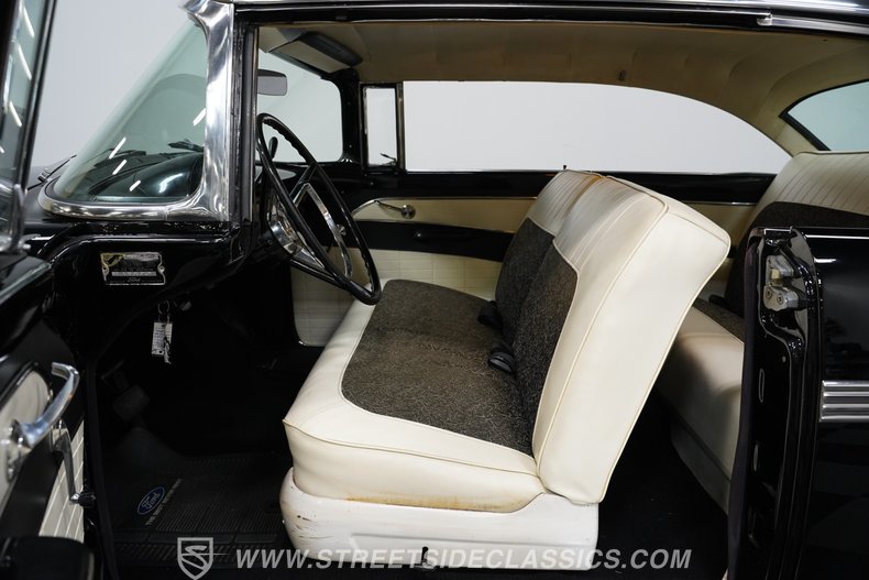 1956 Ford Victoria 35