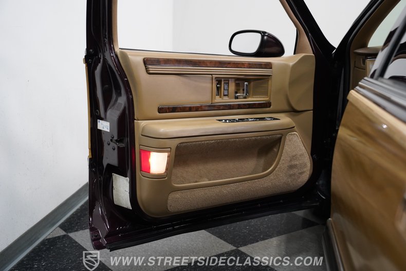 1994 Buick Roadmaster 36