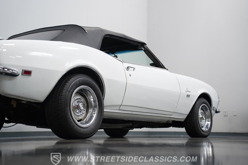 1968 Chevrolet Camaro 26