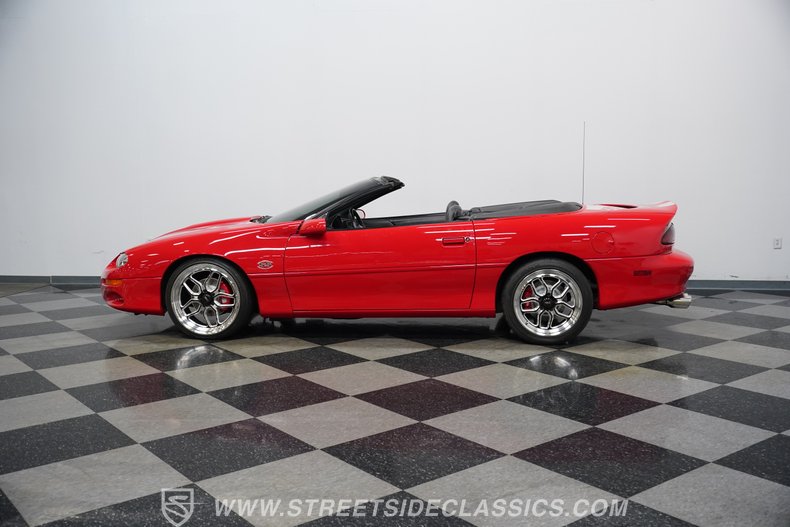 2002 Chevrolet Camaro 2