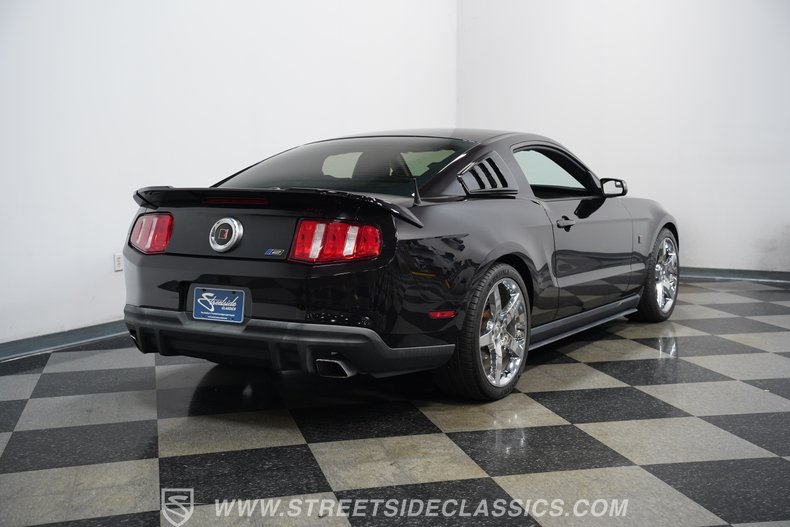 2012 Ford Mustang 12