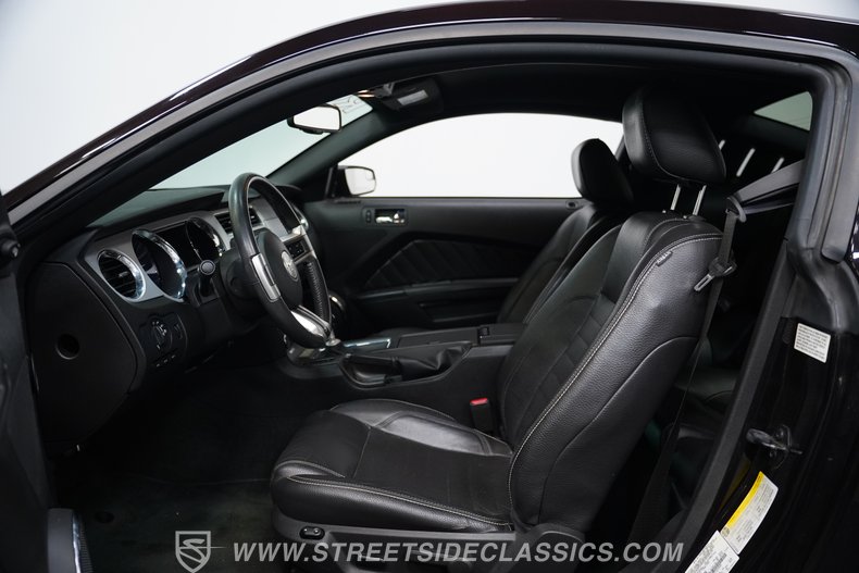 2012 Ford Mustang 37