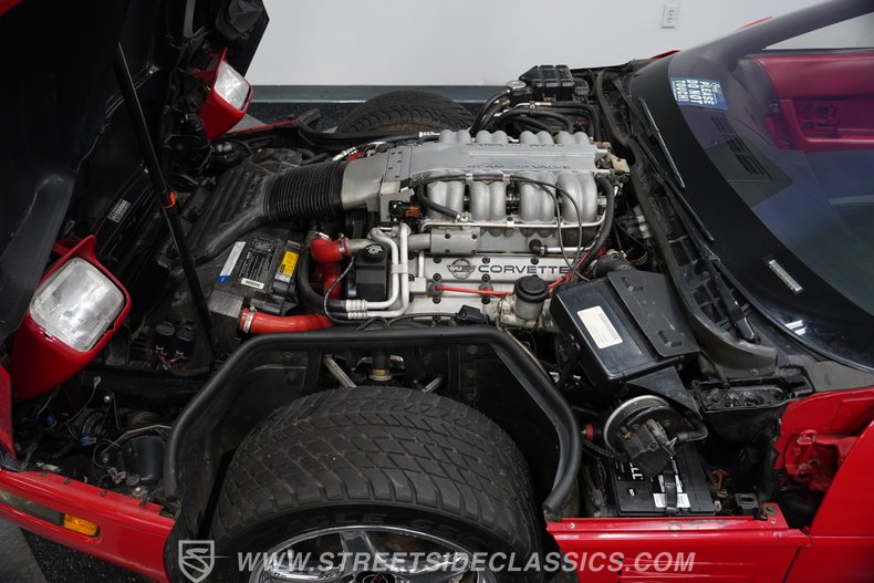 1991 Chevrolet Corvette 3
