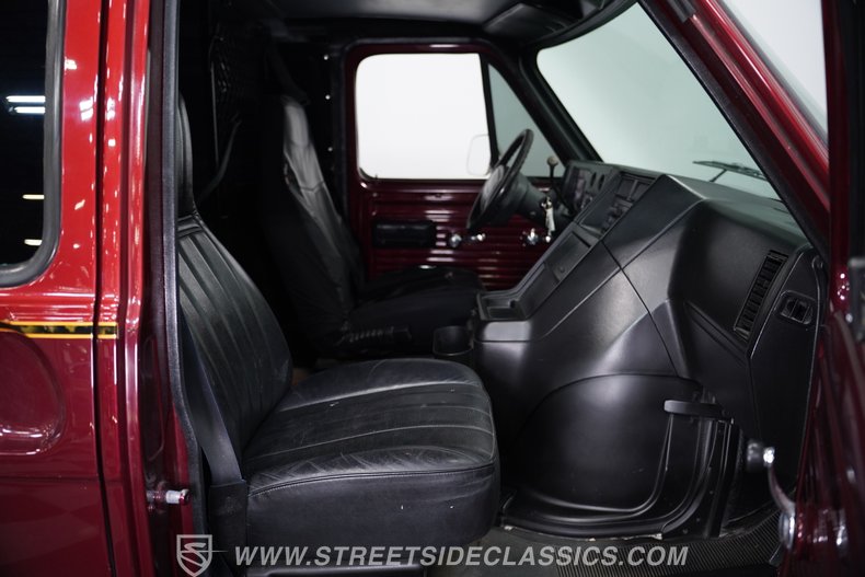1995 Chevrolet G10 47