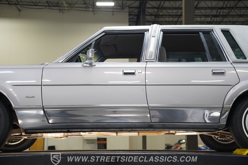 1988 Lincoln Town Car 75