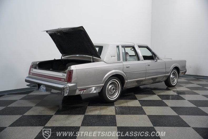 1988 Lincoln Town Car 60