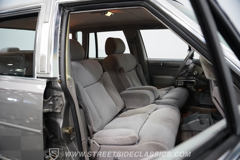 1988 Lincoln Town Car 53