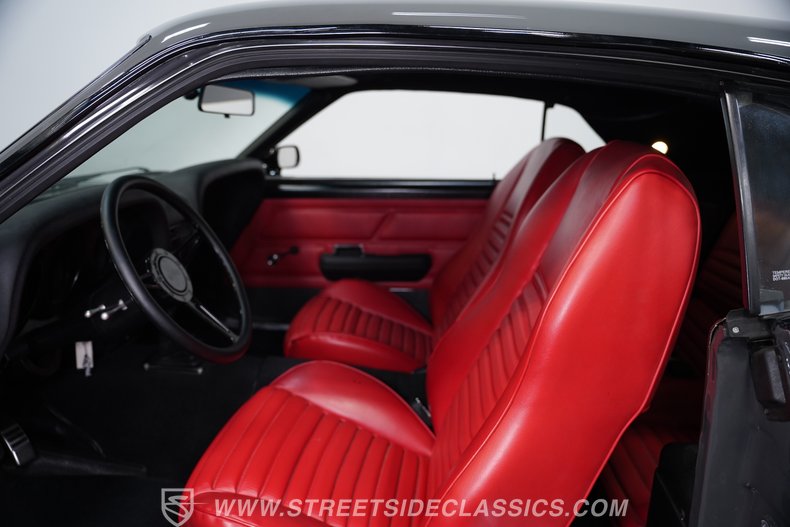 1970 Ford Mustang 37