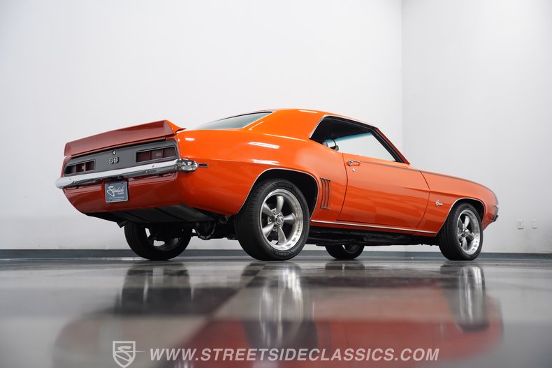 1969 Chevrolet Camaro 26