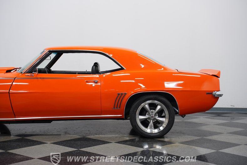 1969 Chevrolet Camaro 23