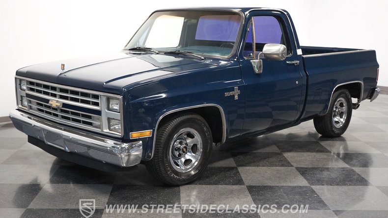 1987 Chevrolet Silverado | Classic Cars for Sale - Streetside Classics