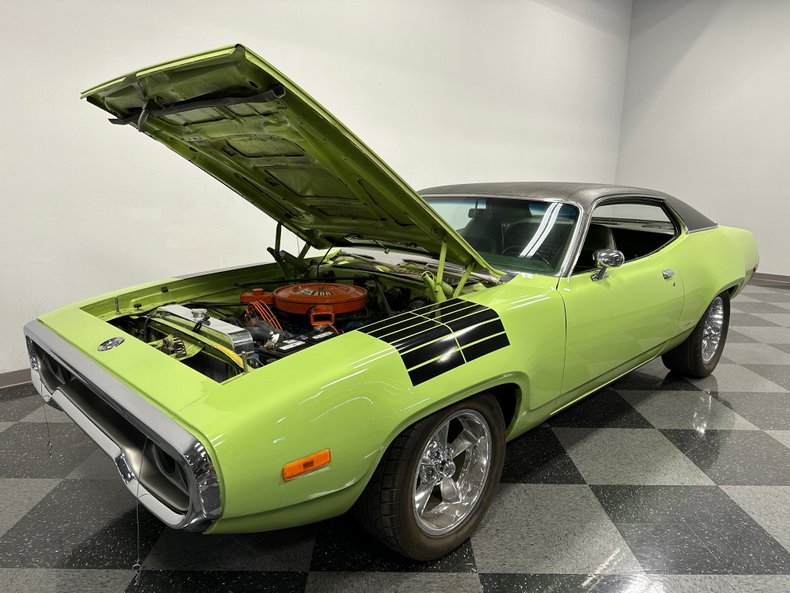 1972 Plymouth Road Runner 35