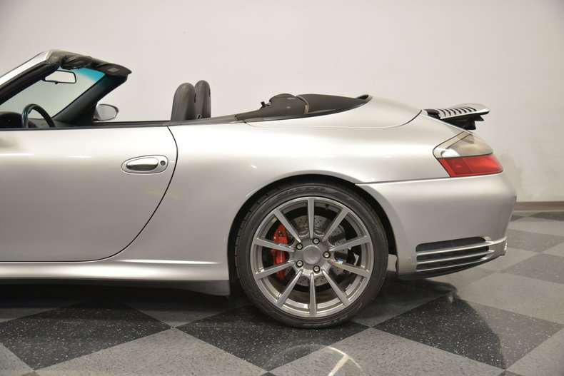 2004 Porsche 911 25