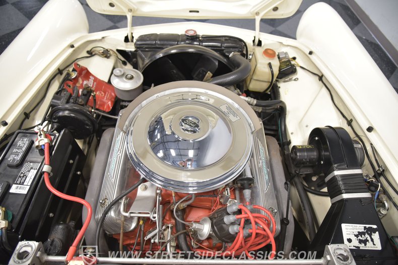 1957 Ford Thunderbird 3