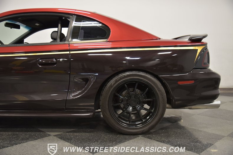 1997 Ford Mustang GT 21