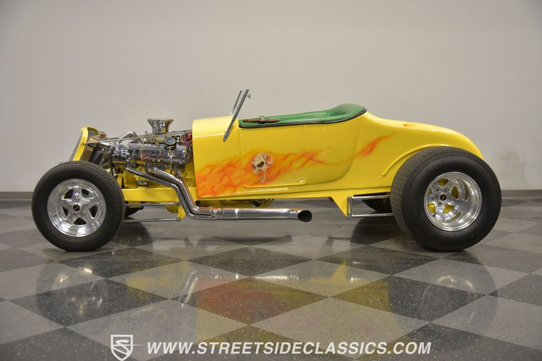 1927 Ford Roadster 2