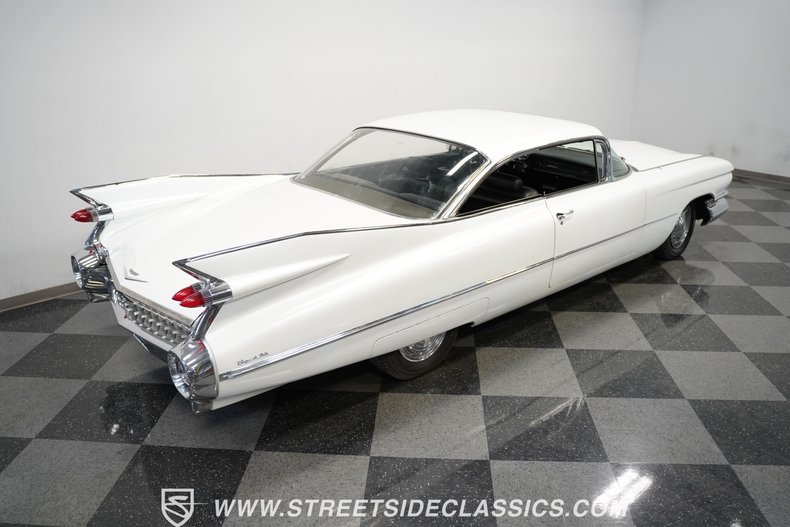 1959 Cadillac Coupe DeVille 23
