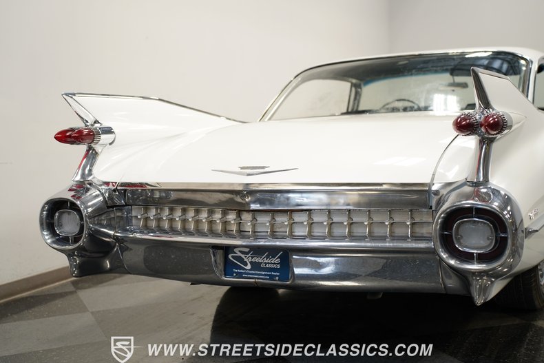 1959 Cadillac Coupe DeVille 25