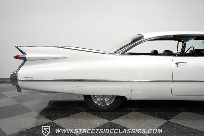 1959 Cadillac Coupe DeVille 27