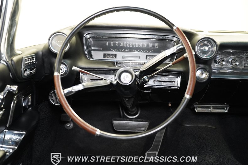 1959 Cadillac Coupe DeVille 36