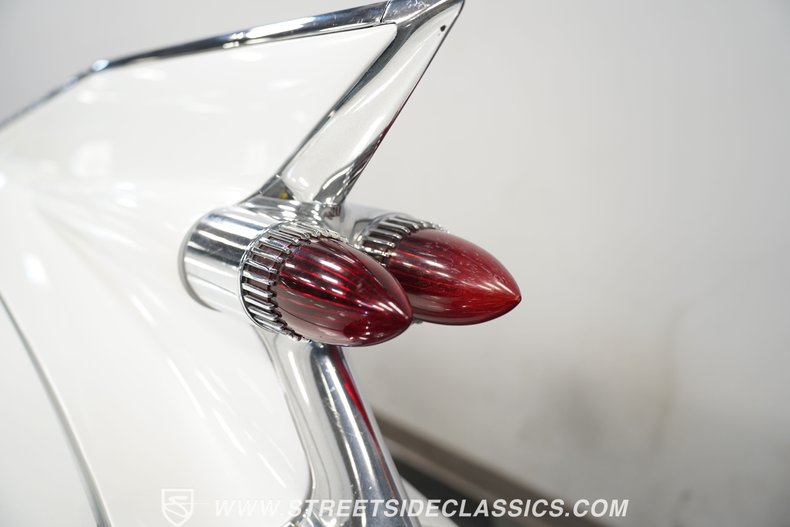 1959 Cadillac Coupe DeVille 73