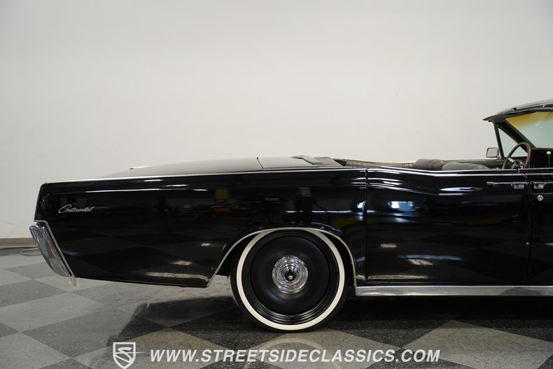 1967 Lincoln Continental Convertible 27