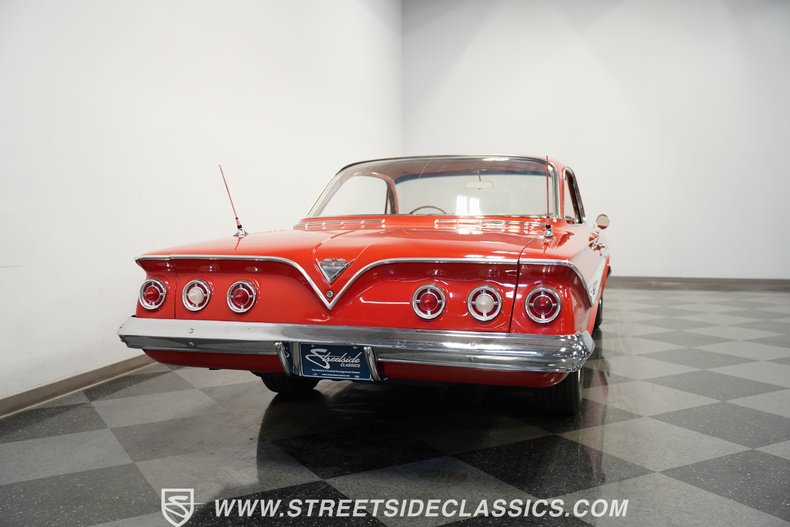 1961 Chevrolet Impala 9