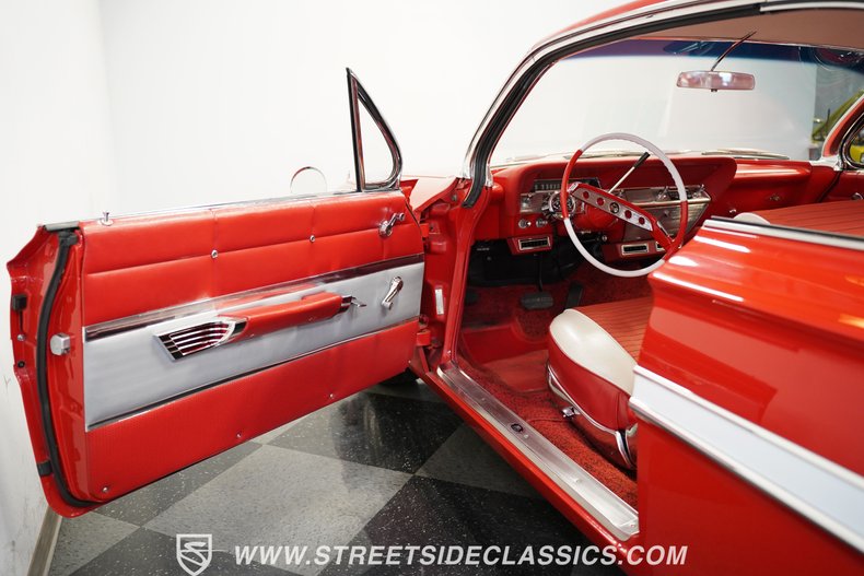 1961 Chevrolet Impala 33