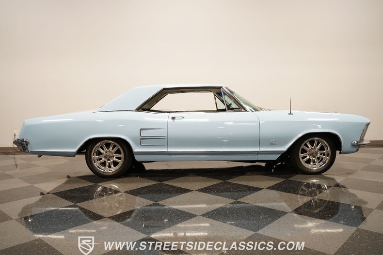 1964 Buick Riviera 10