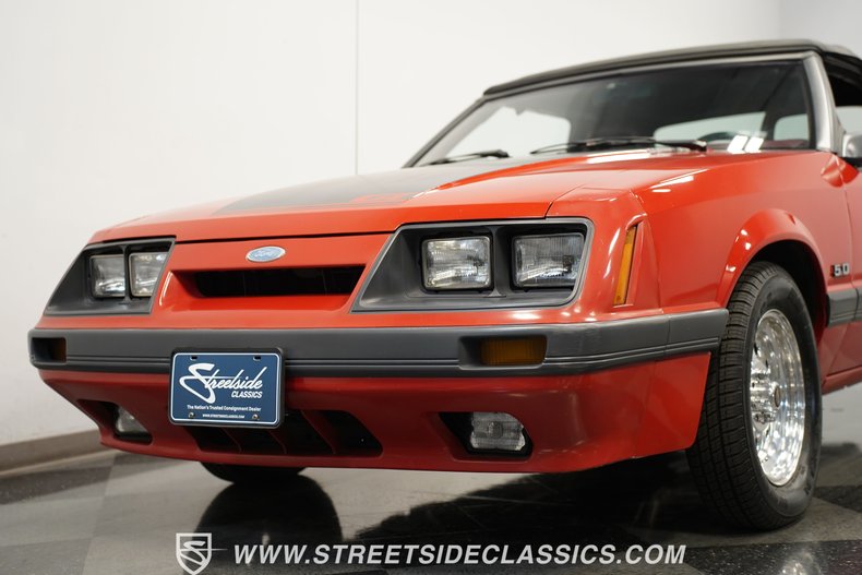 1986 Ford Mustang 19
