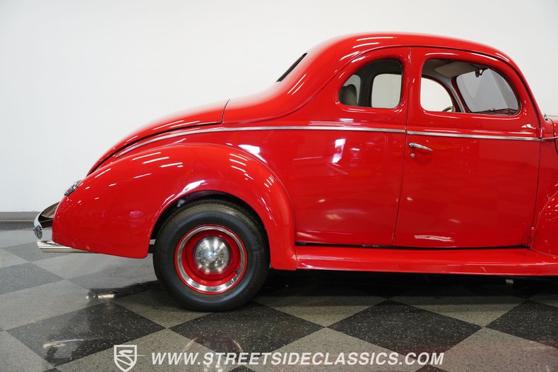 1940 Ford Coupe 28