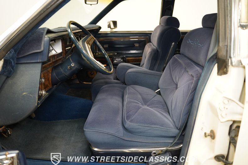 1979 Lincoln Continental 4