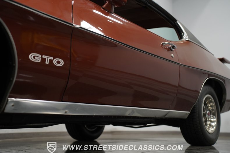 1971 Pontiac GTO 21