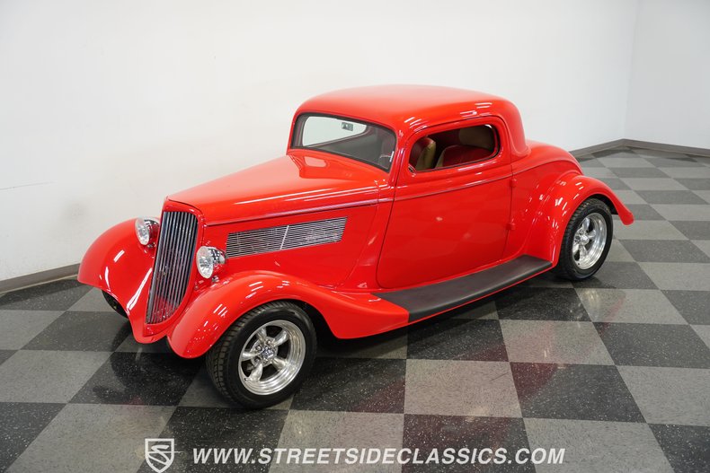 1934 Ford 3-Window 18