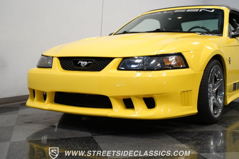 2001 Ford Mustang 19