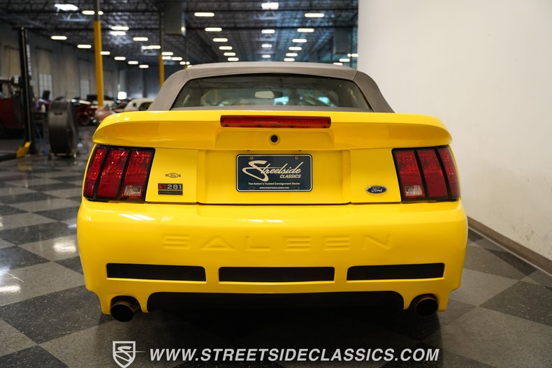 2001 Ford Mustang 86