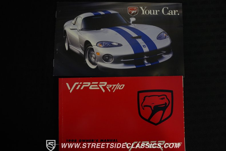 1998 Dodge Viper 64