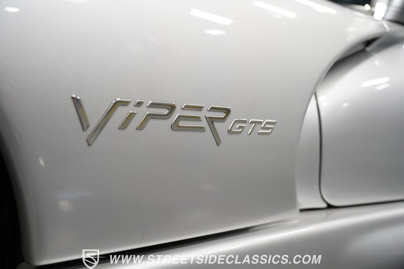 1998 Dodge Viper 73