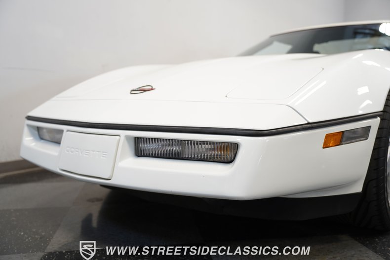 1990 Chevrolet Corvette 22
