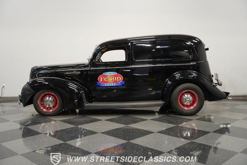 1939 Ford Sedan Delivery 2