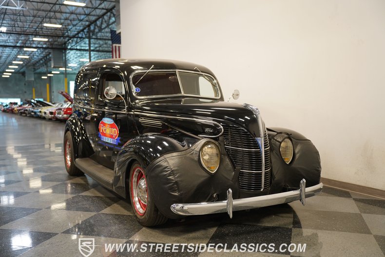 1939 Ford Sedan Delivery 14