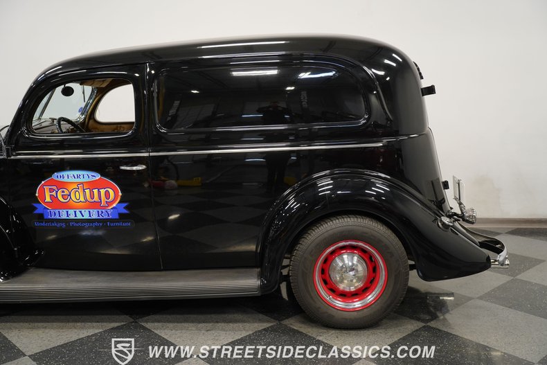 1939 Ford Sedan Delivery 22