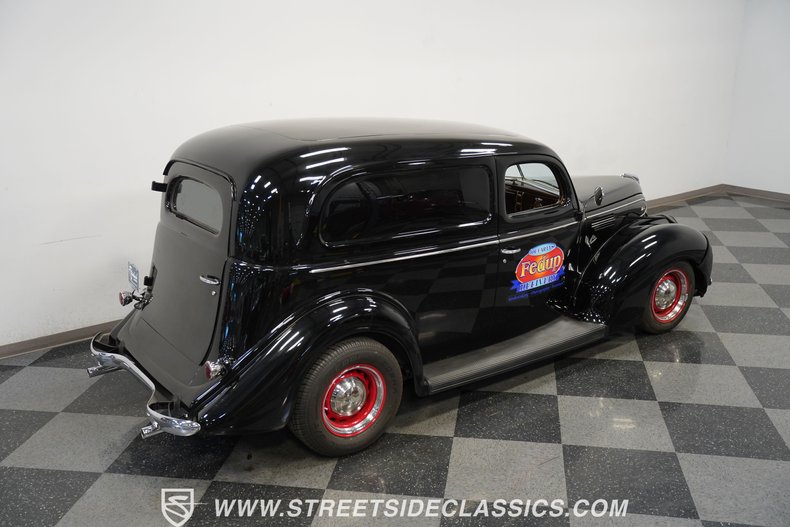1939 Ford Sedan Delivery 24