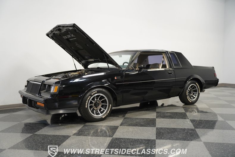 1984 Buick Grand National 32